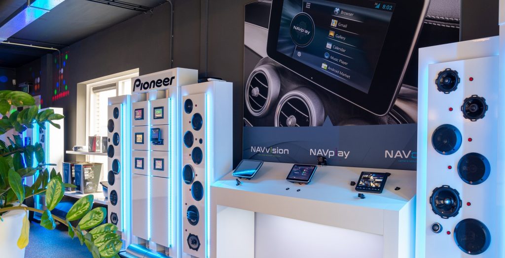 Arendse Car Systems dealerschap Navvision Navplay Navcam Arendse Car Systems dealerschap Navvision Navplay Navcam
