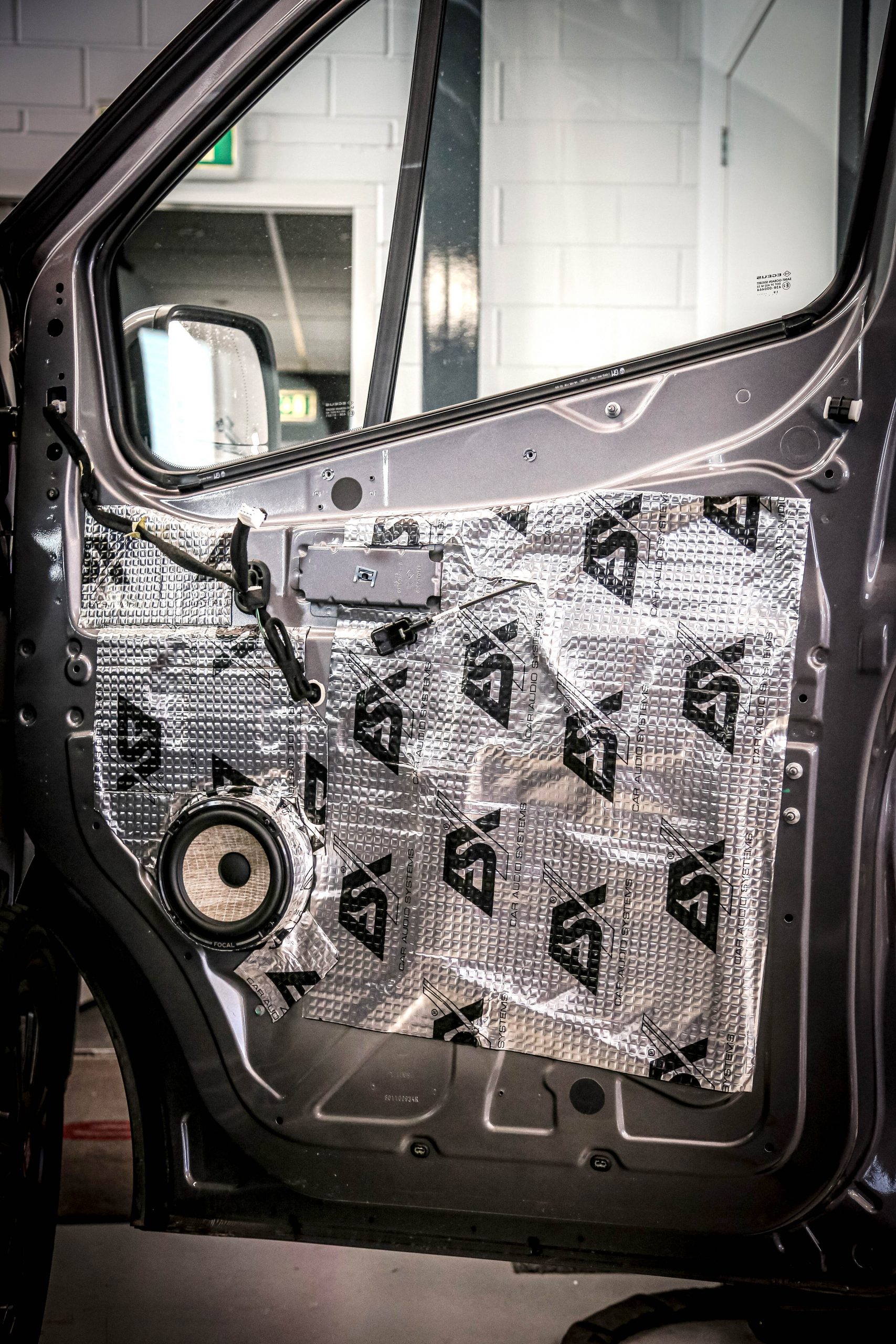 Deuren dempen van de Fiat Talento Deuren dempen van de Fiat Talento