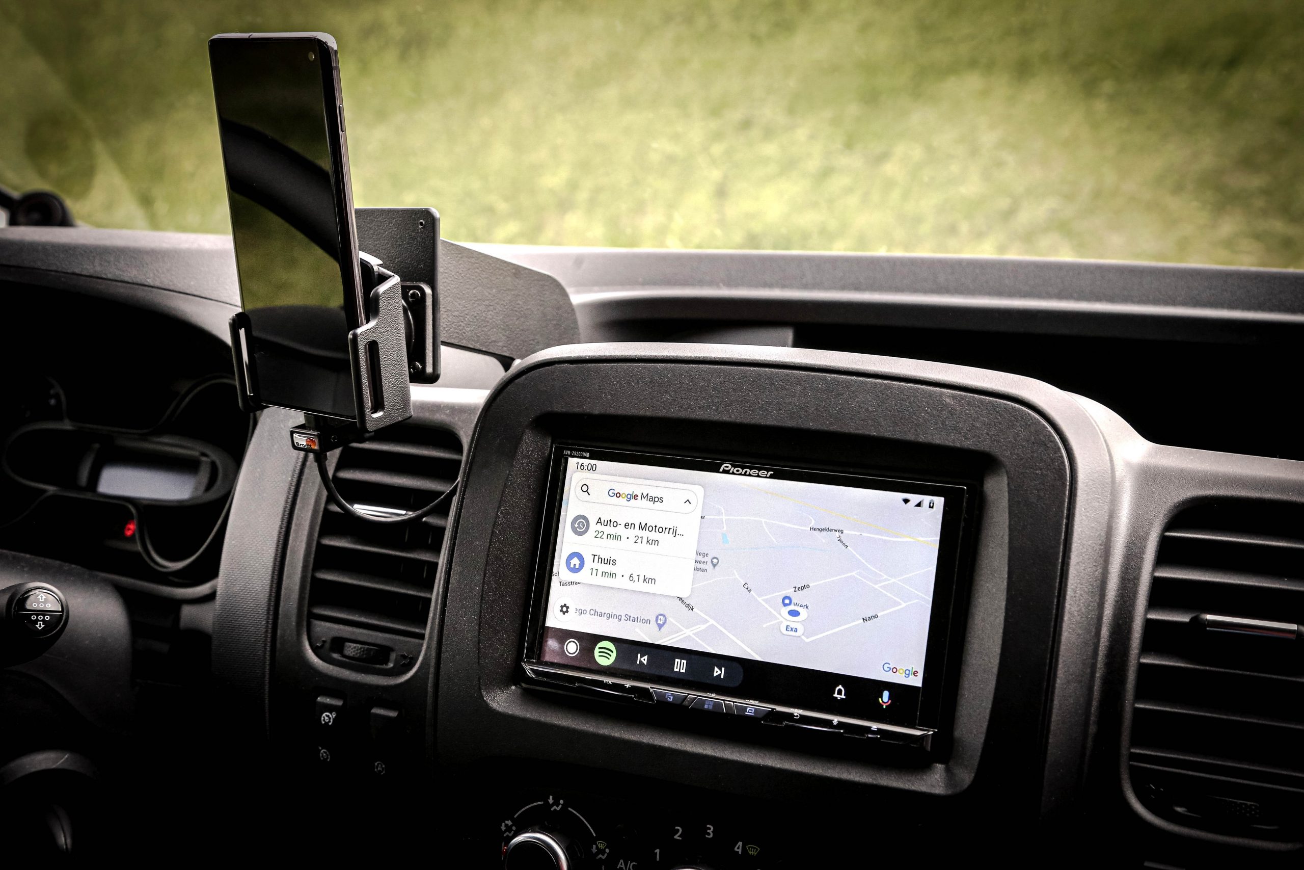 Update van de radio in Fiat Talento met Pioneer AVH-Z9200dab Update van de radio in Fiat Talento met Pioneer AVH-Z9200dab