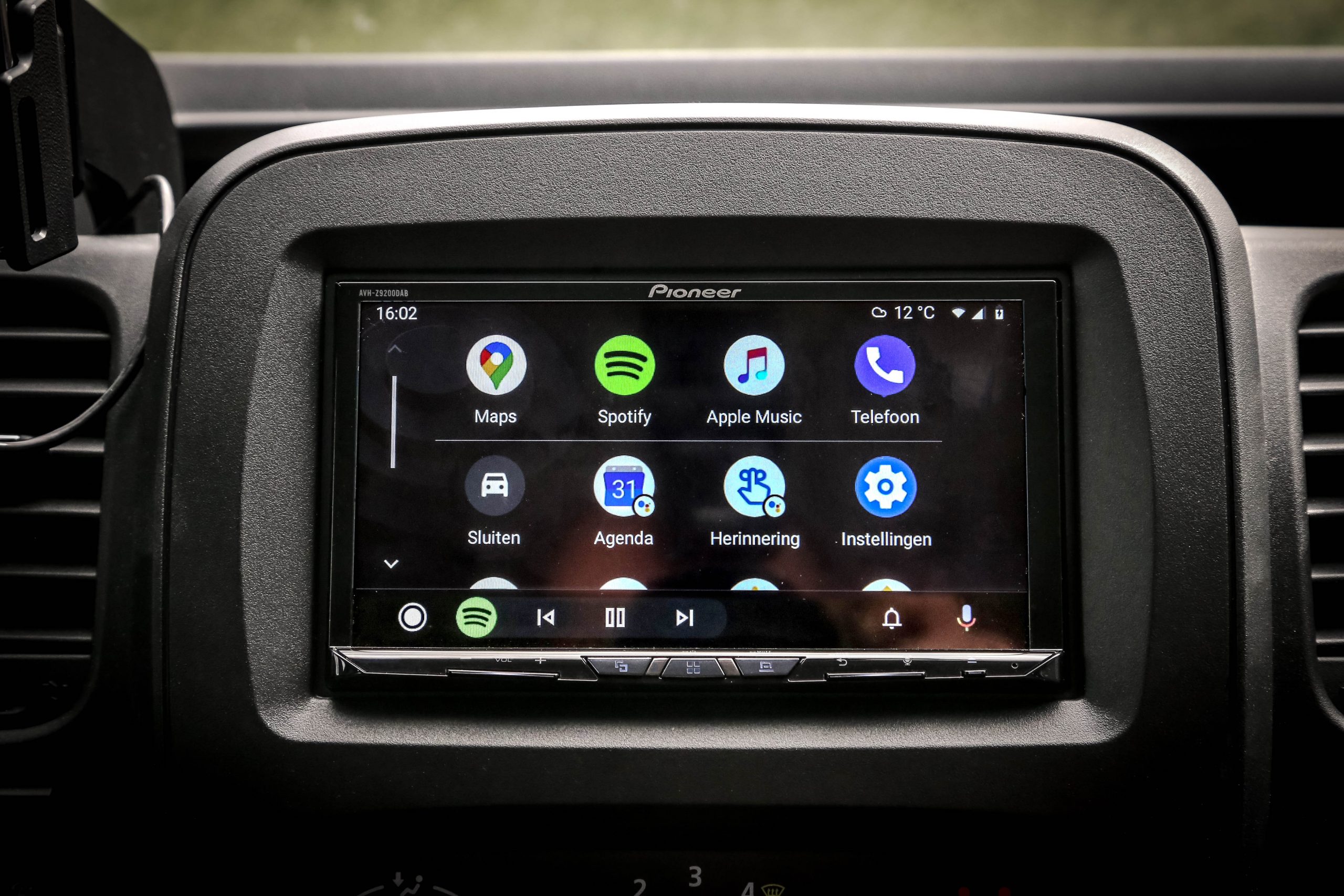 Auto Android gebruiken in de auto Auto Android gebruiken in de auto